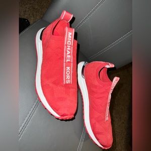 MICHAEL KORS SLIP IN SNEAKERS- red